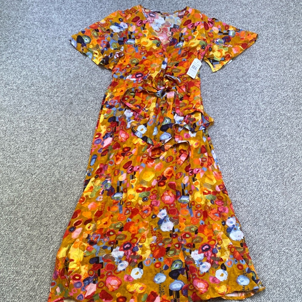 Jams World NWT Medium Golden Rush print wrap dress, flutter sleeves